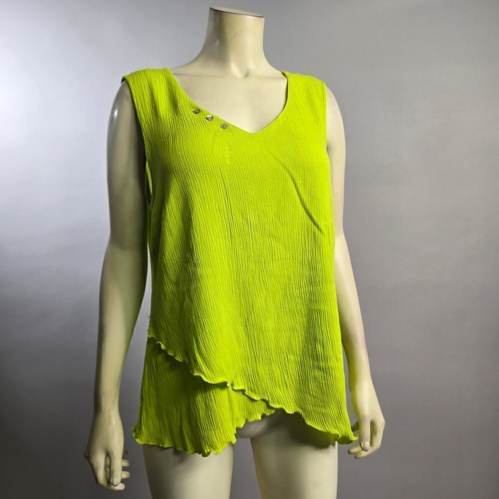 Hailey lyn large top R15
